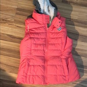 Hollister Sherpa vest peach large